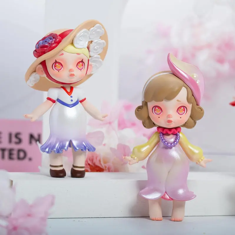 12-Pack Fashion Trendsetters Blind Box Collection – Cute Collectible Mini Figures for Gifting