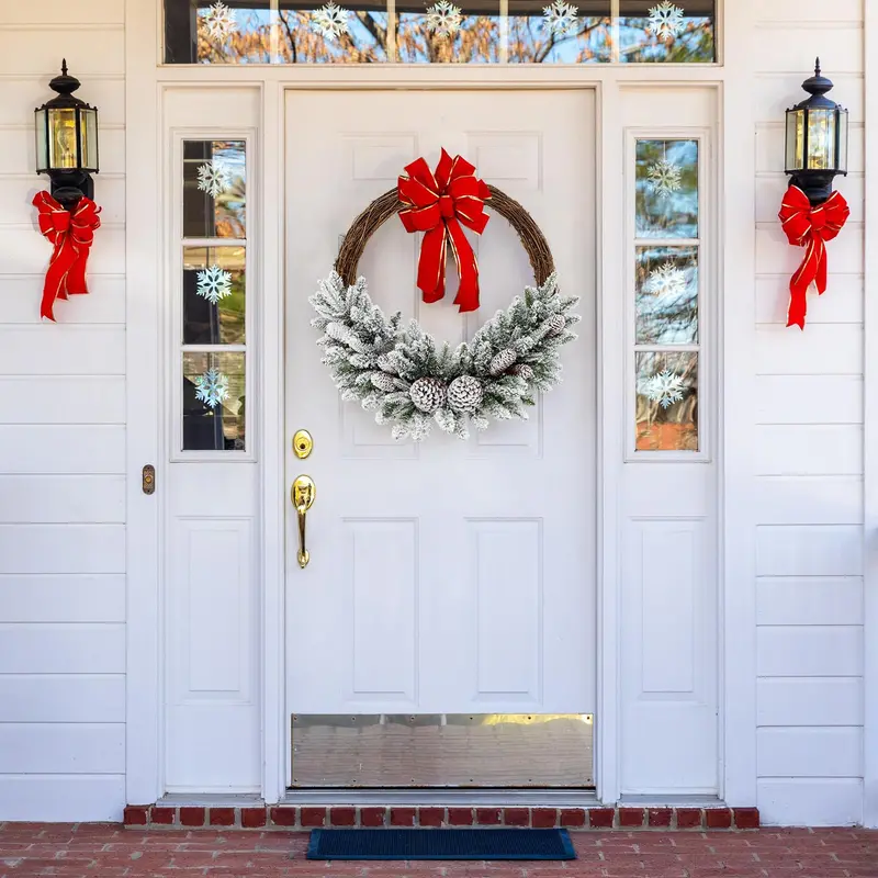 24 in Pre-Lit Snow-Flocked Christmas Wreath – Battery-Powered Holiday Wreath with 35 Warm White LED Lights 2