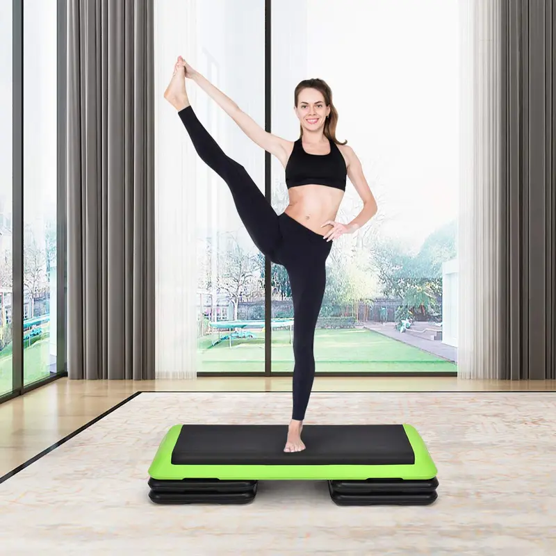 43-Inch Adjustable Aerobic Step Platform with Non-Slip Surface (4″/6″/8″ Heights)
