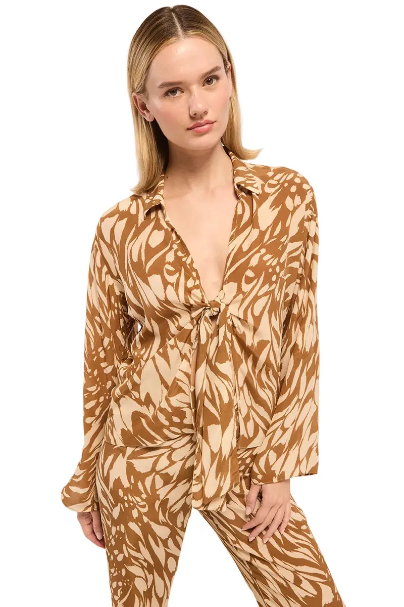 Abstract Tie-Front Short Sleeve Top – Artistic Print Top with Adjustable Knot Detail at Waist 3