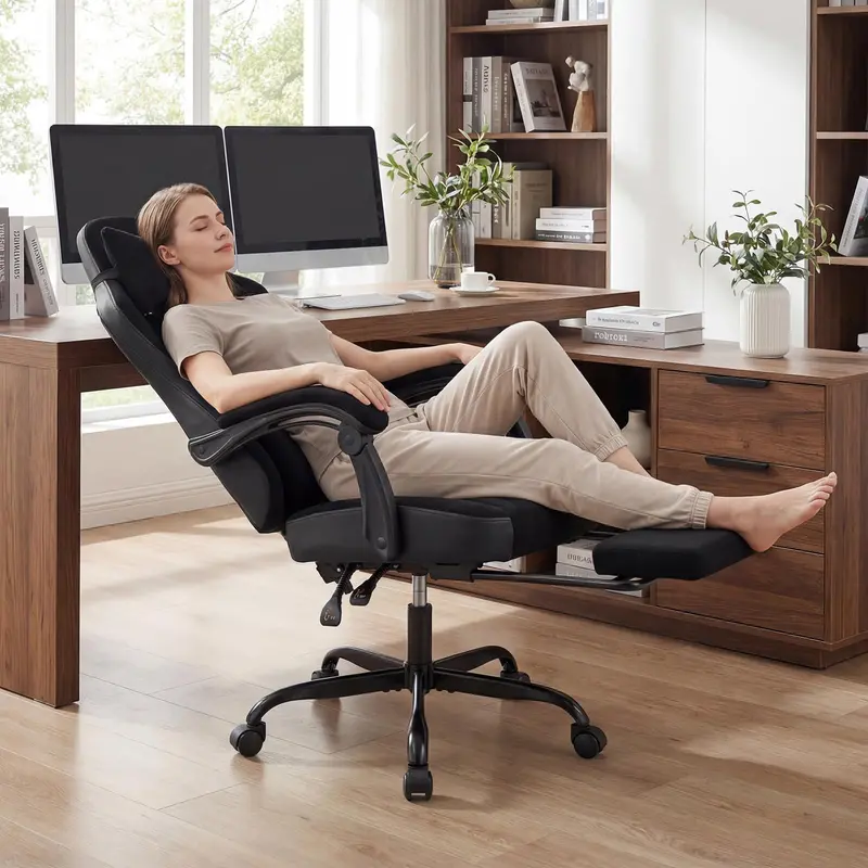 Adjustable Ergonomic Gaming Chair with Headrest and Lumbar Support 2