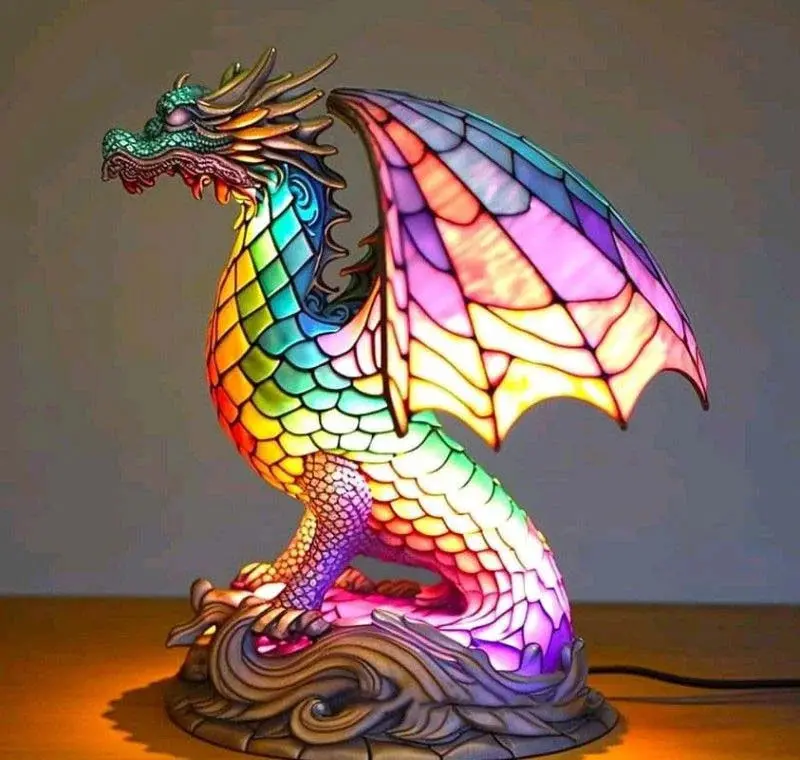 Animal Stained Glass Table Lamp – Vibrant, Handcrafted Illuminated Ornament