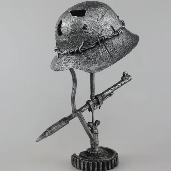 AntiqueLume Vintage Steel Helmet Table Lamp – Industrial-Chic Historical Lighting Fixture