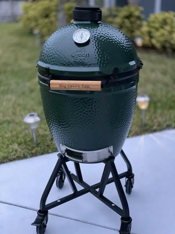 Big Green Egg Classic Ceramic Grill & Smoker – Brand-New Bundle with Premium Accessories