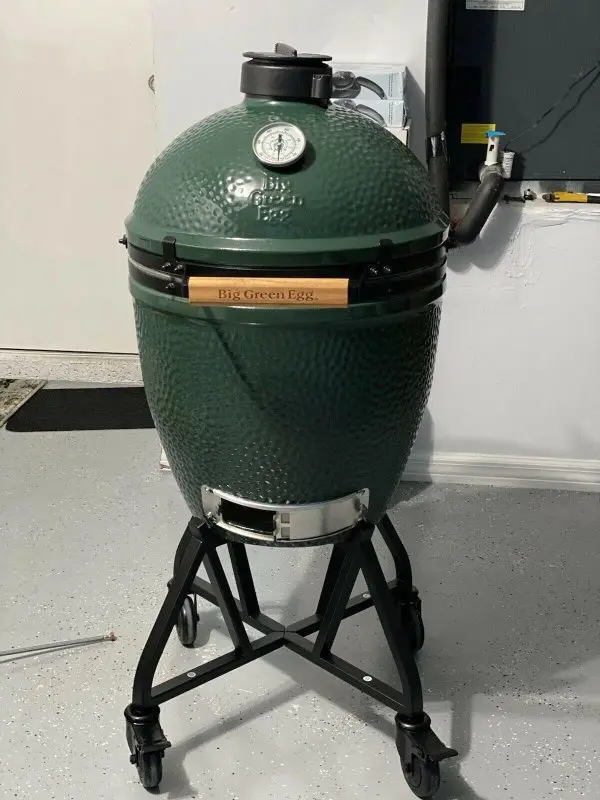 Big Green Egg Classic Ceramic Grill & Smoker – Brand-New Bundle with Premium Accessories