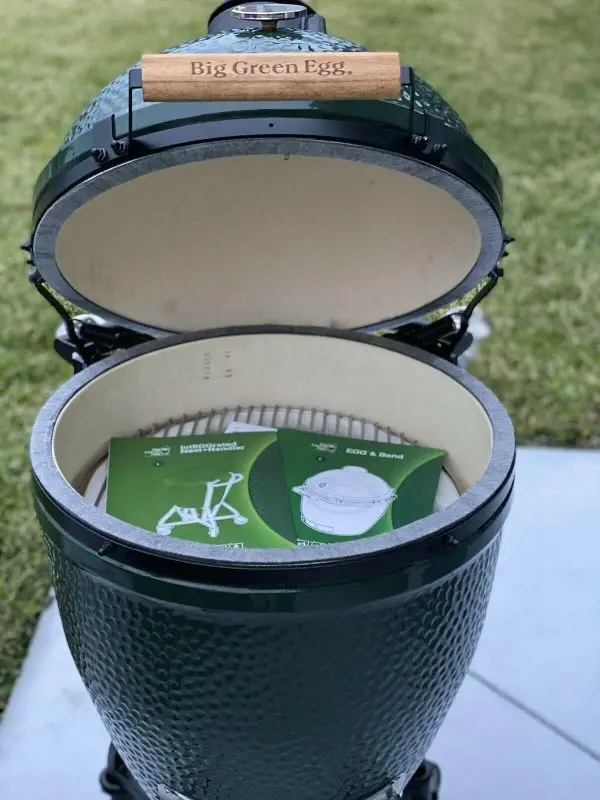 Big Green Egg Classic Ceramic Grill & Smoker – Brand-New Bundle with Premium Accessories