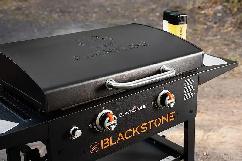 Blackstone 1883 Flat Top Griddle Station – 28" Heavy-Duty Gas Grill with Hood & Side Shelves