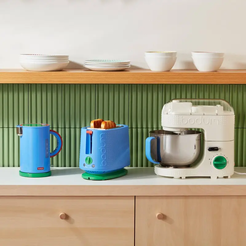 Bodum Electric Gooseneck Kettle – Vibrant Blue