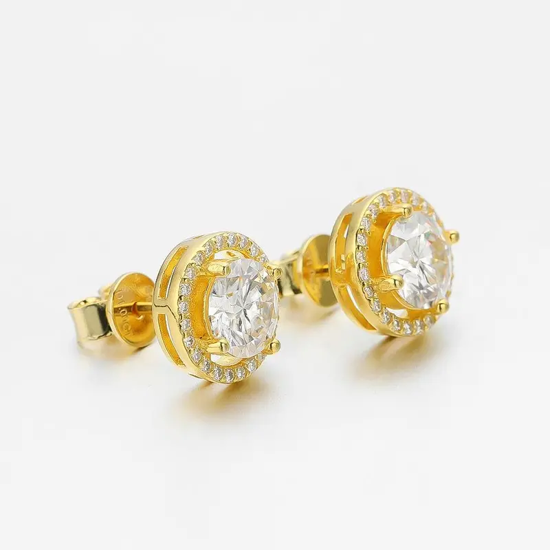 Celestial-Themed Stud Earrings – Minimalist Star and Moon Motif Pair in Lustrous Metal