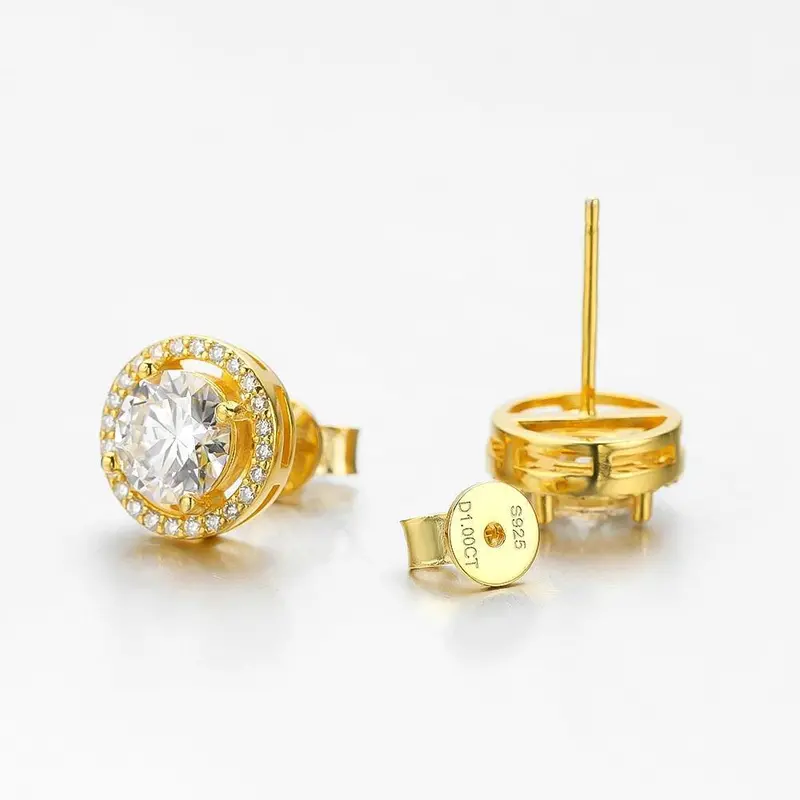 Celestial-Themed Stud Earrings – Minimalist Star and Moon Motif Pair in Lustrous Metal