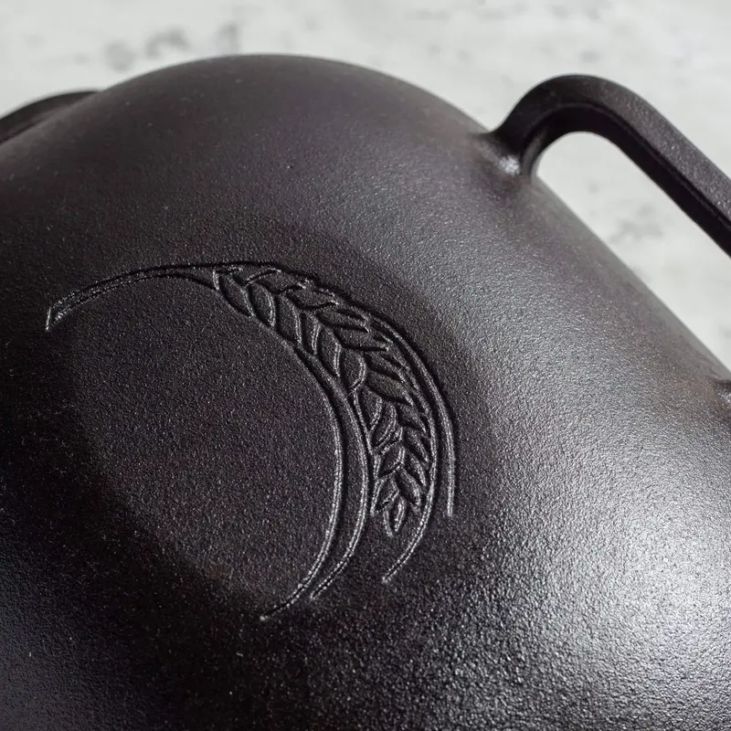 Challenger Cast Iron Bread Pan – Heavy-Duty Loaf Baking Dish for Even Heat Distribution