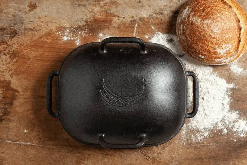 Challenger Cast Iron Bread Pan – Heavy-Duty Loaf Baking Dish for Even Heat Distribution