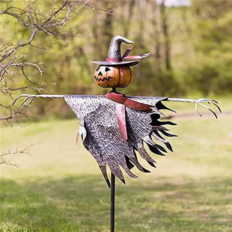 Classic Halloween Scarecrow & Jack-O'-Lantern Yard Decoration Set