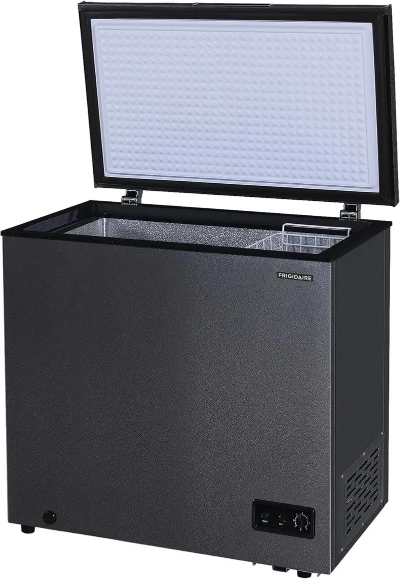 Compact 7 Cubic Foot Chest Freezer – Frigidaire Model with Easy-Defrost Function and Basket Storage