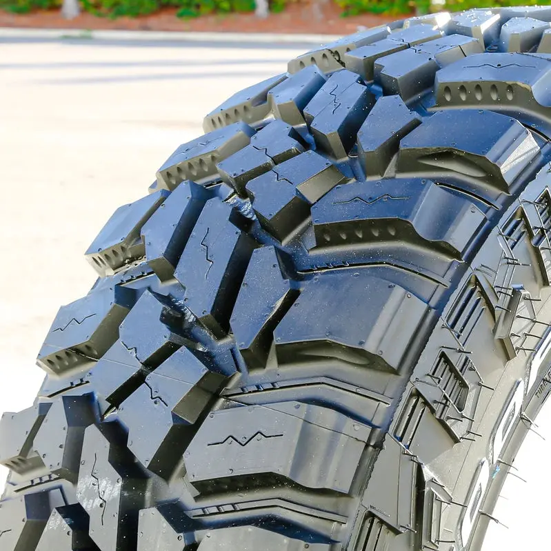 Cooper Discoverer STT Pro Mud-Terrain Tires – 285/70R17 121/118Q Load Range E, 10-Ply – For Jeep Wrangler Rubicon