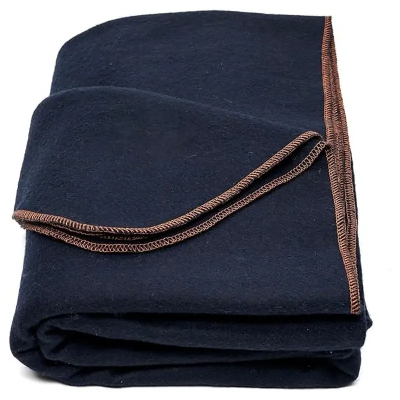 Cozy Wool-Blend Throw Blanket – 64" x 88" Travel-Friendly Layer for Camps & Outdoors