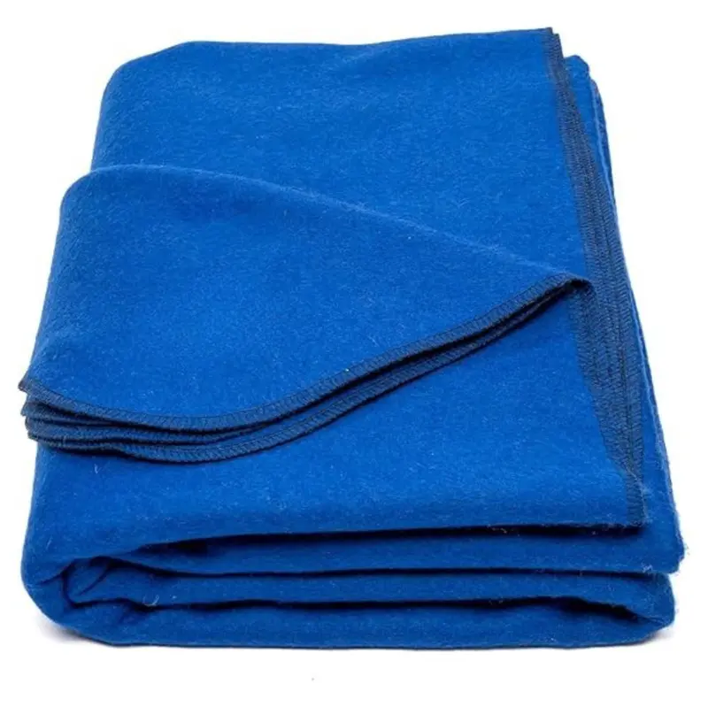 Cozy Wool-Blend Throw Blanket – 64" x 88" Travel-Friendly Layer for Camps & Outdoors