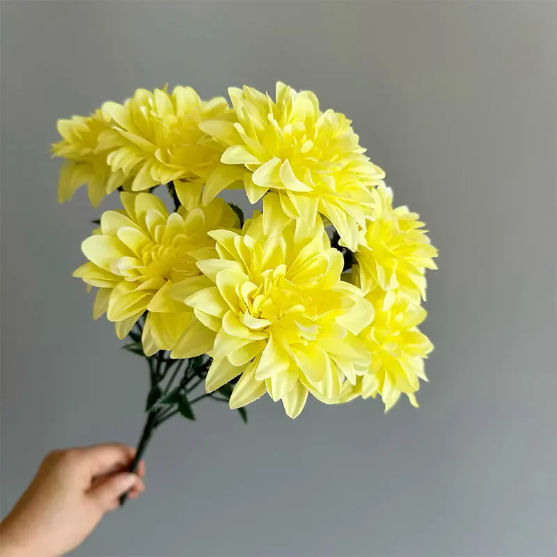 Dahlia-Centered Silk Bouquet – Compact Arrangement Featuring Roses & Peonies, Ideal for Desktops