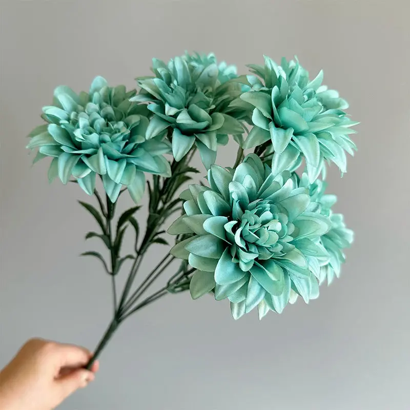 Dahlia-Centered Silk Bouquet – Compact Arrangement Featuring Roses & Peonies, Ideal for Desktops