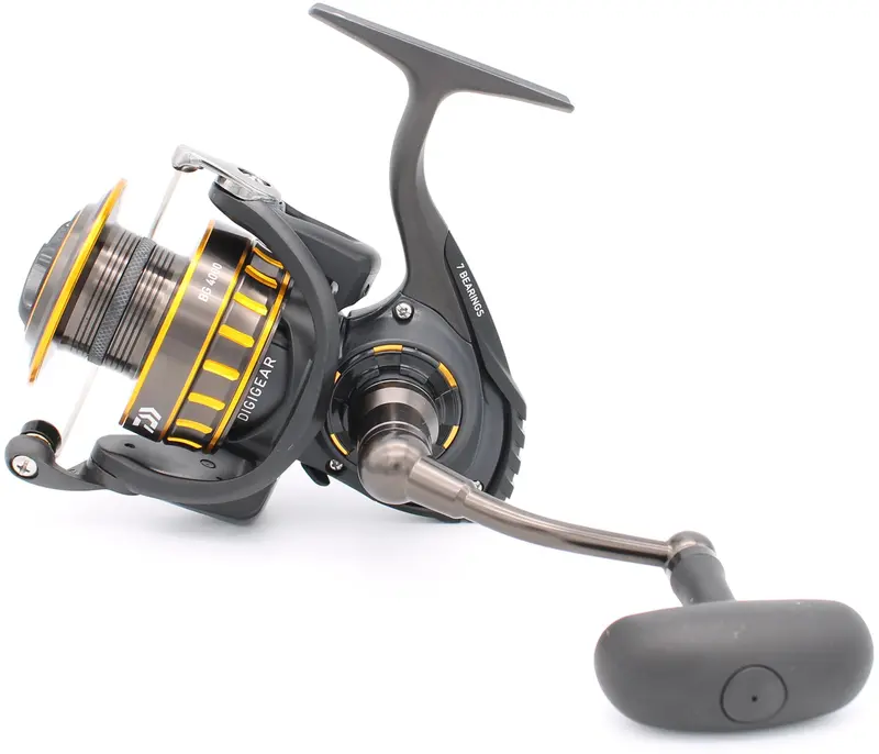 Daiwa BG Spinning Reel — Black Anodized Aluminum Body, Digigear Drive, Air Rotor, Sealed Drag for All-Water Fishing