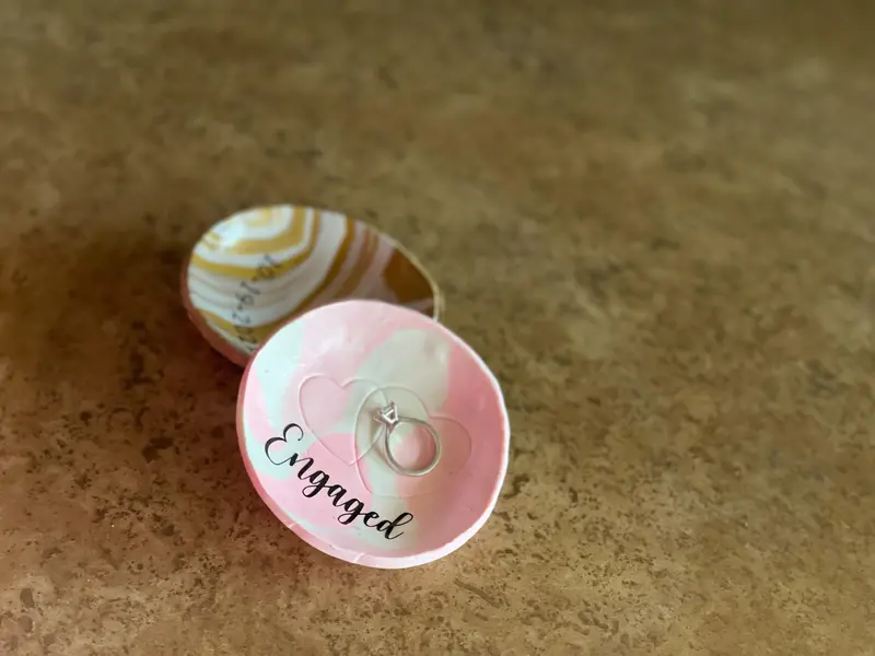 Decorative Ceramic or Wooden Trinket Dishes for Keepsakes