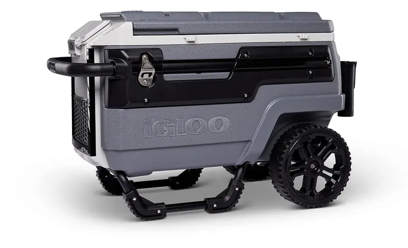 Durable Trailmate Cooler with Enhanced Insulation and Portability