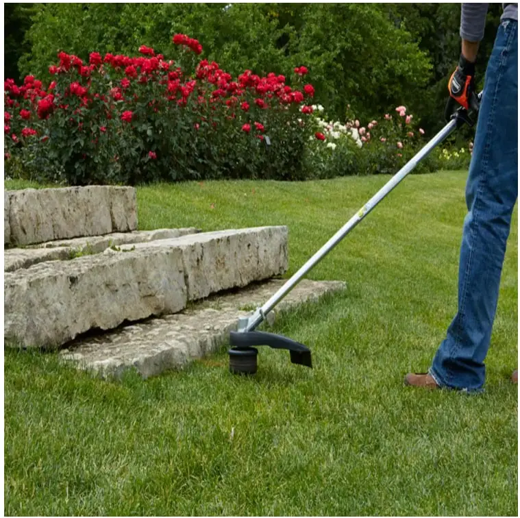 ECHO SRM-225 21.2cc Gas-Powered Straight-Shaft String Trimmer for Professional Use
