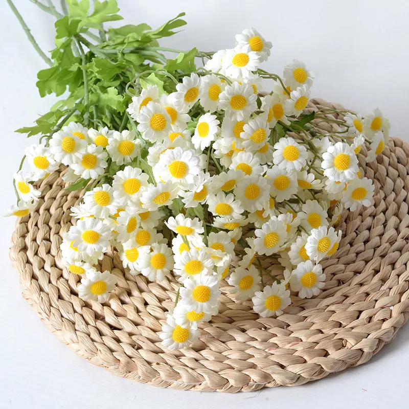 Elegant Silk Flower Stem – Versatile Faux Bloom for Tablescapes, Weddings & Living Spaces, 52 cm