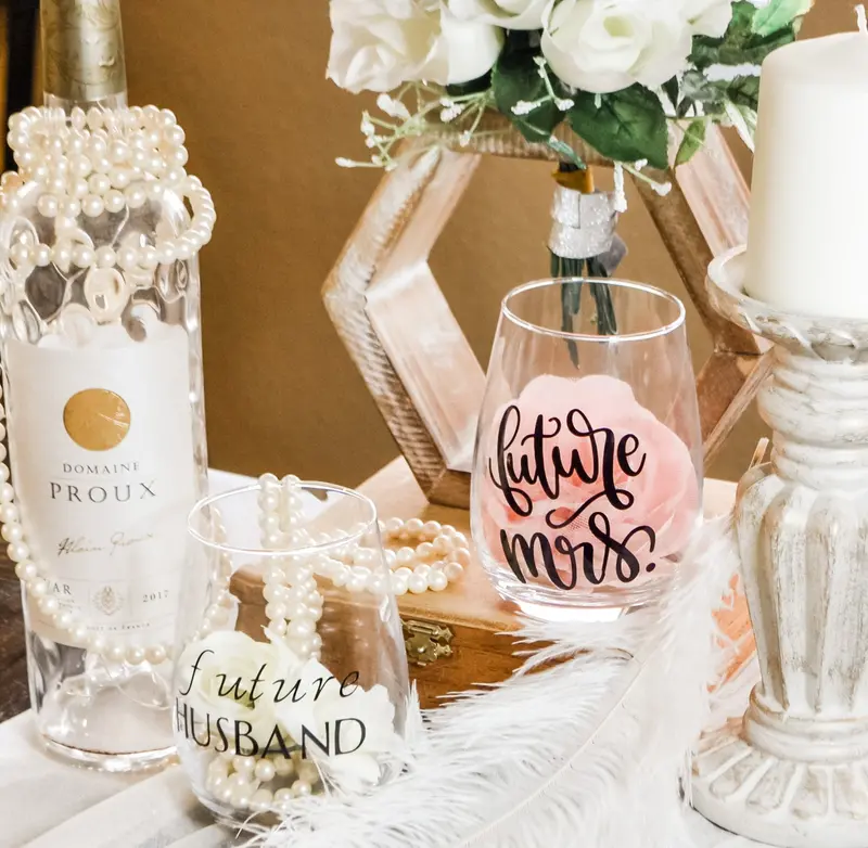 Elegant Stemmed Wine Glasses for Weddings and Events