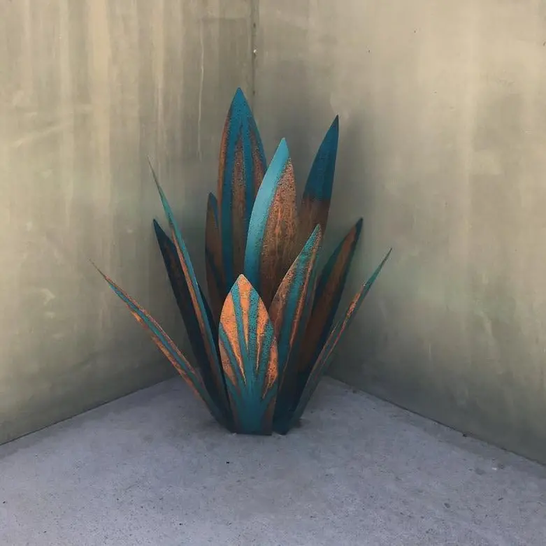 Eternal Agave Metal Sculpture – Rust-Resistant Indoor/Outdoor Decor Piece