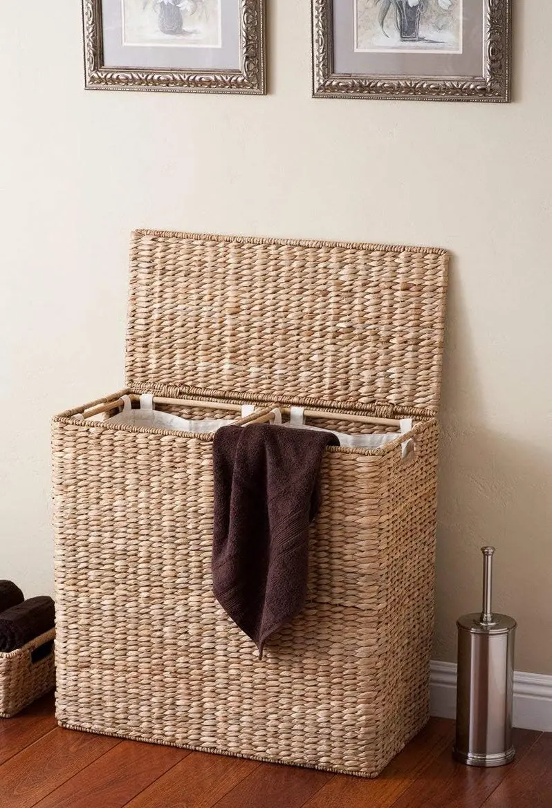 Extra-Large Split Gift Basket – Premium Lined Presentation Container for Gifting
