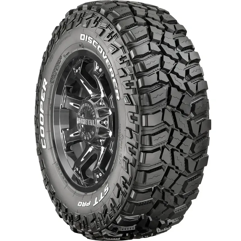 Four Cooper STT Pro LT 275/70R18 E-Rated Mud-Terrain Tires – Aggressive Tread Design