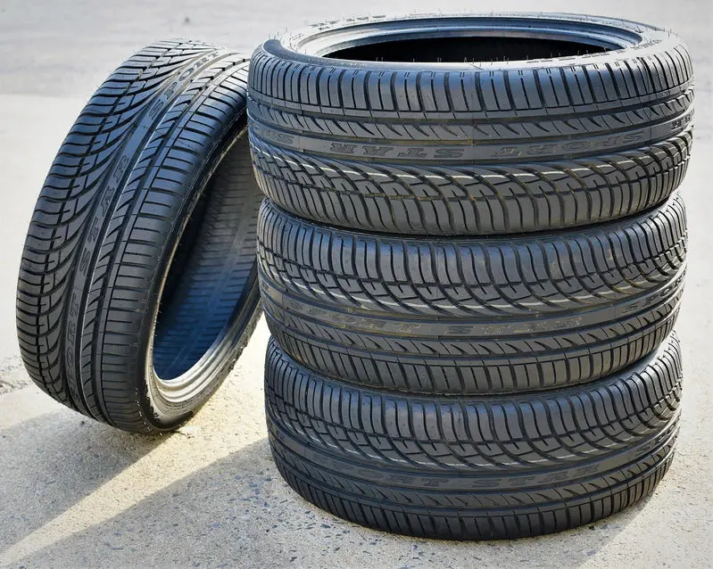 Fullway HP108 205/55R16 All-Season Performance Tire Set (4)