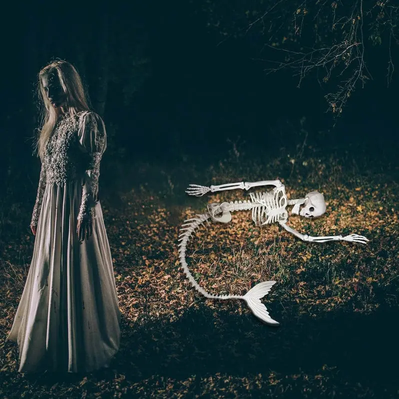 Ghost, Skull & Mermaid-Themed Plastic Bone Decor – Fantasy Halloween Accents