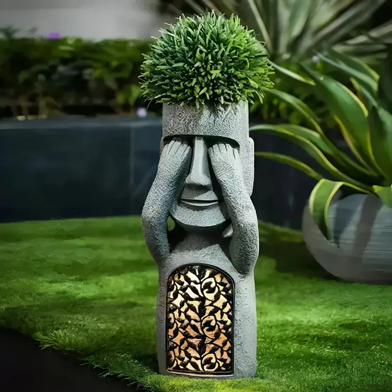 GlowSculpt Solar LED Face Planter – Artistic, Self-Illuminating Hanging Garden Accent