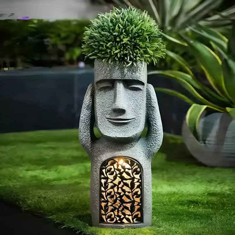 GlowSculpt Solar LED Face Planter – Artistic, Self-Illuminating Hanging Garden Accent 2