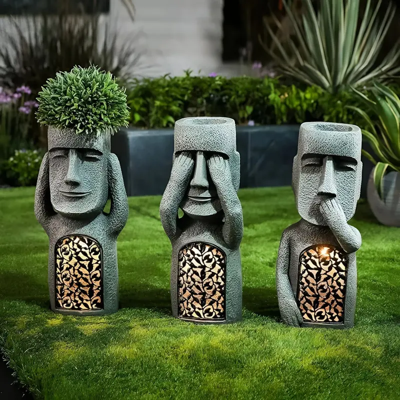 GlowSculpt Solar LED Face Planter – Artistic, Self-Illuminating Hanging Garden Accent