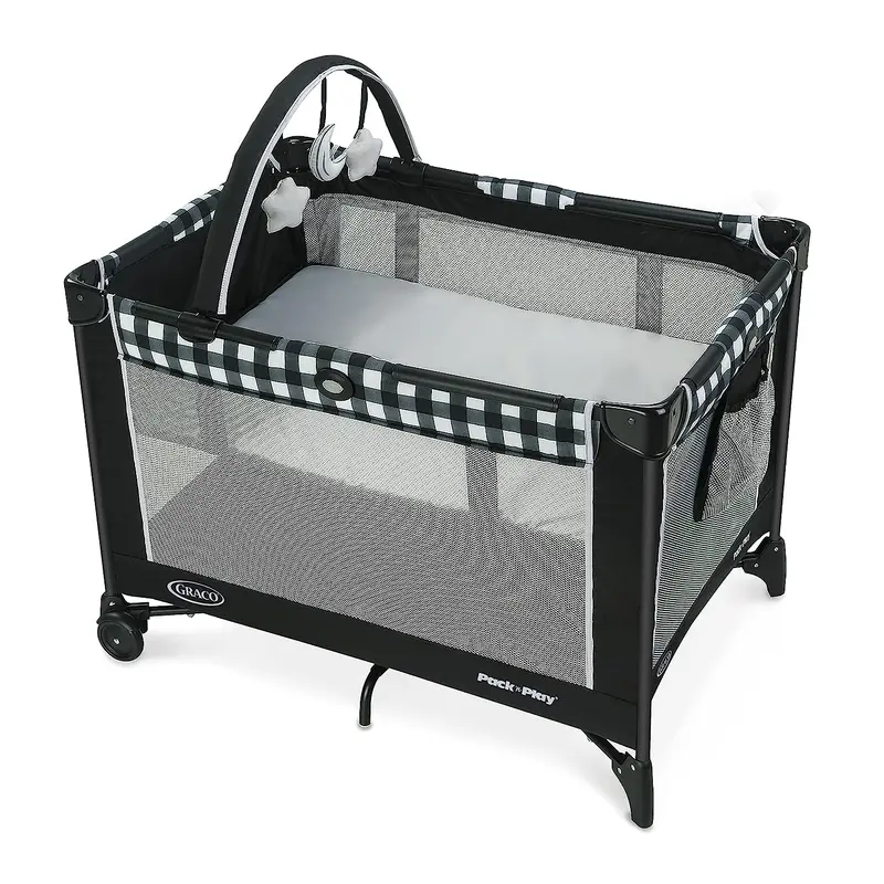 Graco Pack 'n Play On the Go Playard – Lightweight, Portable Infant Playard with Carry Bag (Kagen Design)
