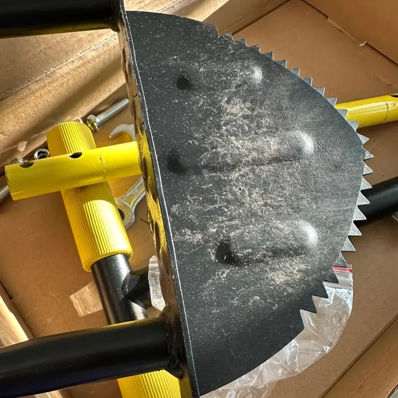 Half-Moon Manual Lawn Edger Tool for Crisp Garden Edges & Landscape Beds