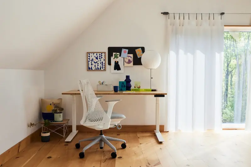 Herman Miller Sayl Chair – Ergonomic Task Seating with Dynamic Y-Back Support