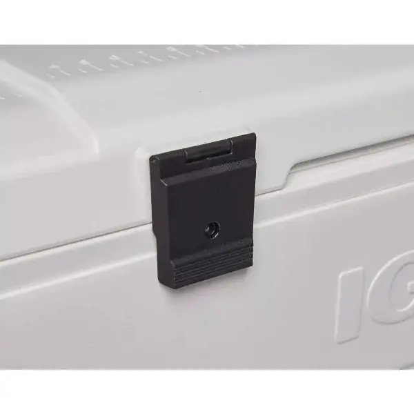 Igloo MaxCold 152-Quart Wheeled Cooler – Heavy-Duty Insulated White Portable Cooler