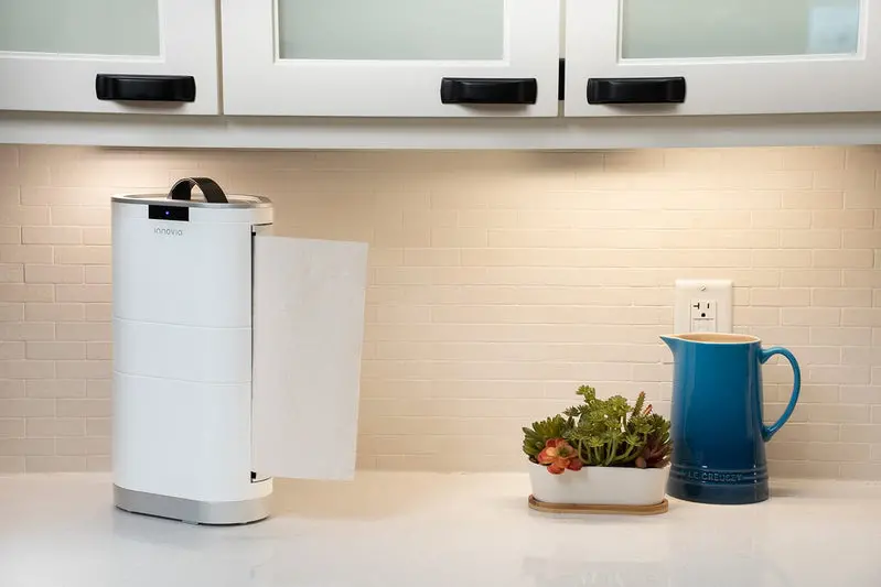 Innovia Touchless Countertop Paper Towel Dispenser – Sleek White Finish, Sensor-Activated Operation