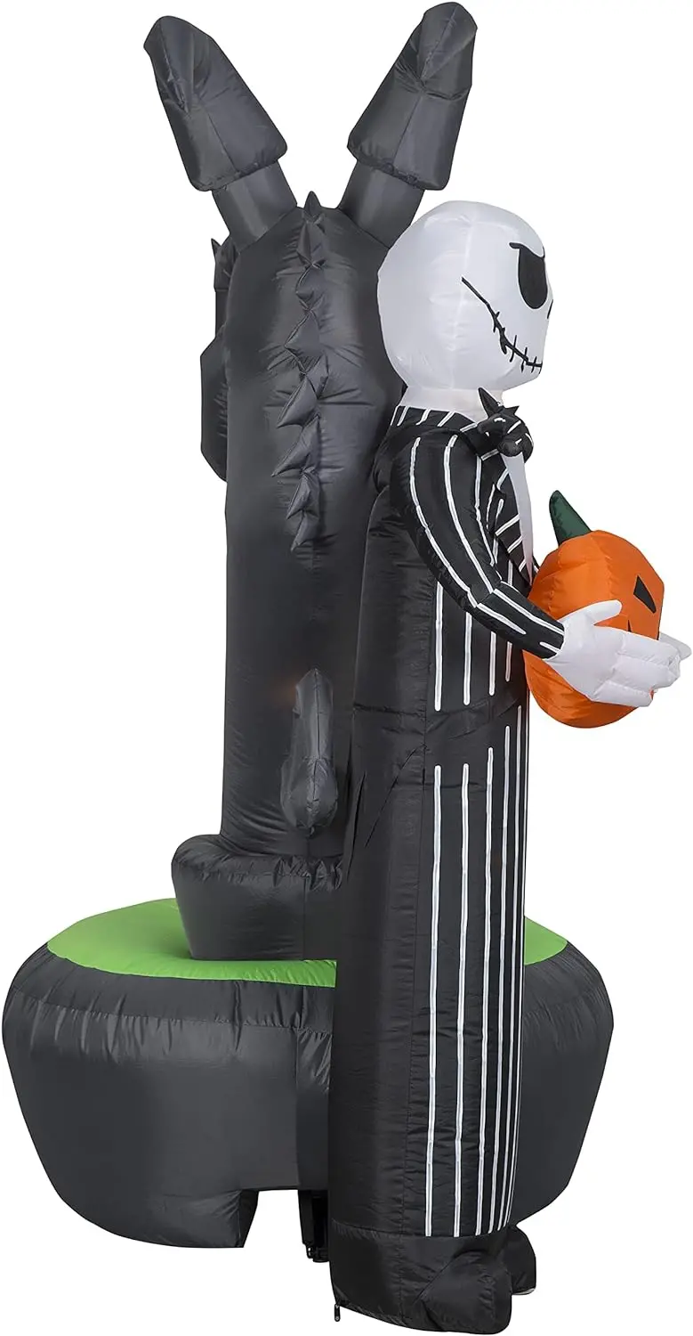 Jack Skellington Town Fountain Light Show – Animated Halloween Water Feature Display