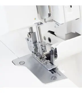 Juki MO-104D Industrial-Grade Overlock Sewing Machine – 4-Thread Capability, Differential Feed, High-Speed Performance