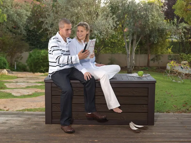 Keter Westwood 150-Gallon Large Deck Box – Heavy-Duty Resin Outdoor Storage for Furniture, Cushions, Tools, and Pool Gear