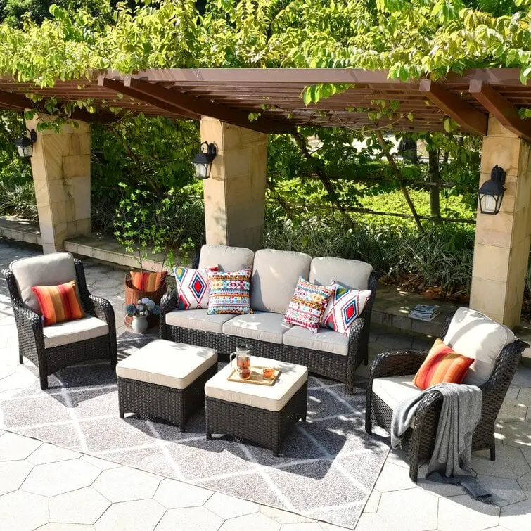 Latimer Wicker 5-Piece Outdoor Seating Set – All-Weather Rattan Furniture with Cushions