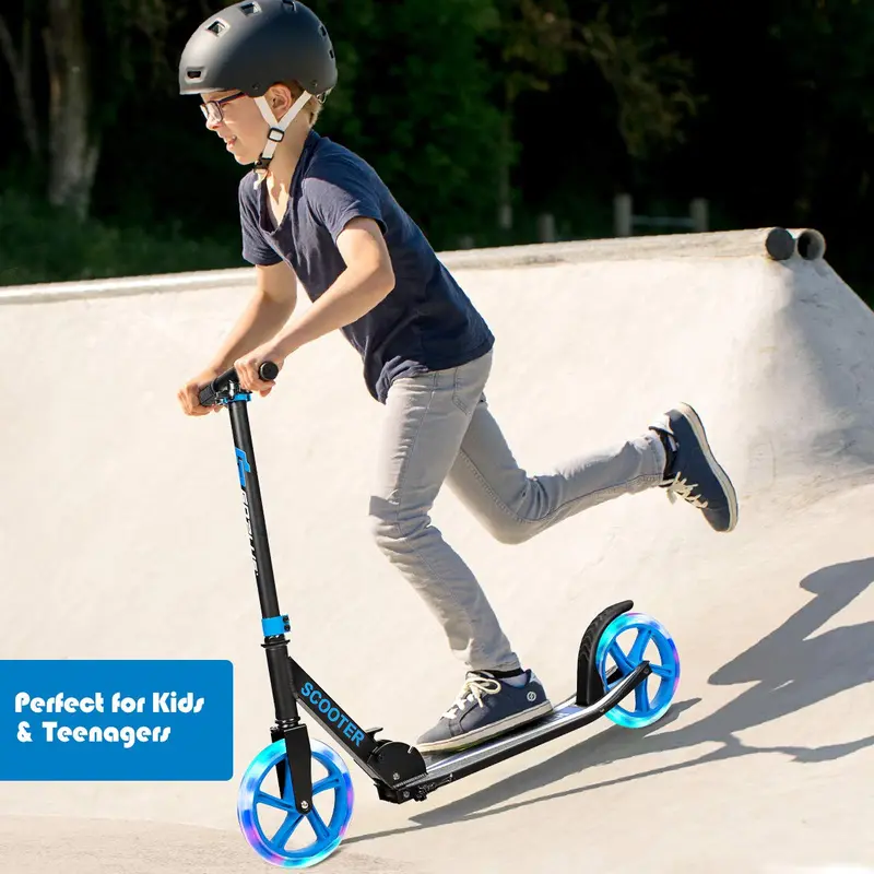 Lightweight Folding Kick Scooter Designed for Kids and Teens – Easy to Carry & Store 2