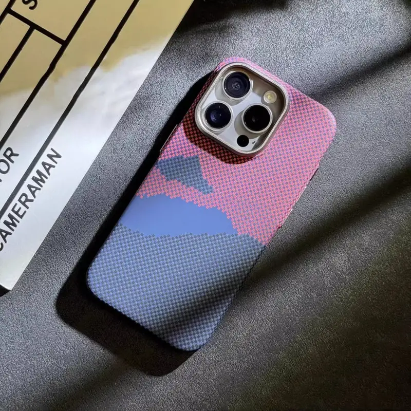 MagSafe iPhone Case with Aluminum Bracket and Textured 3D Surface