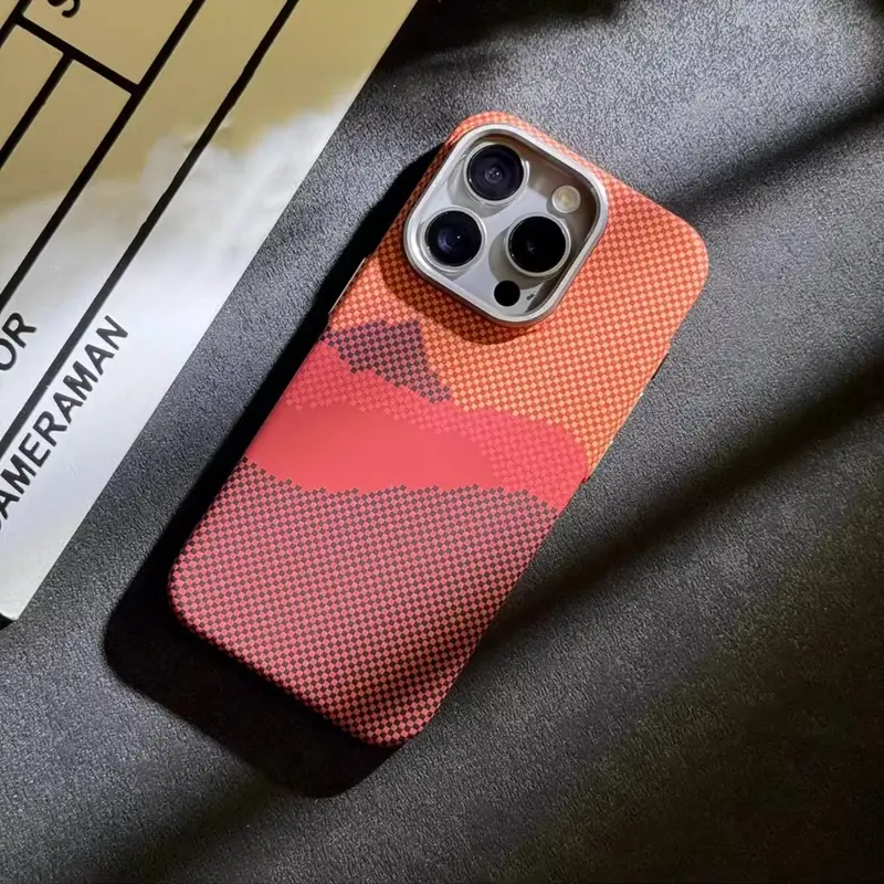 MagSafe iPhone Case with Aluminum Bracket and Textured 3D Surface