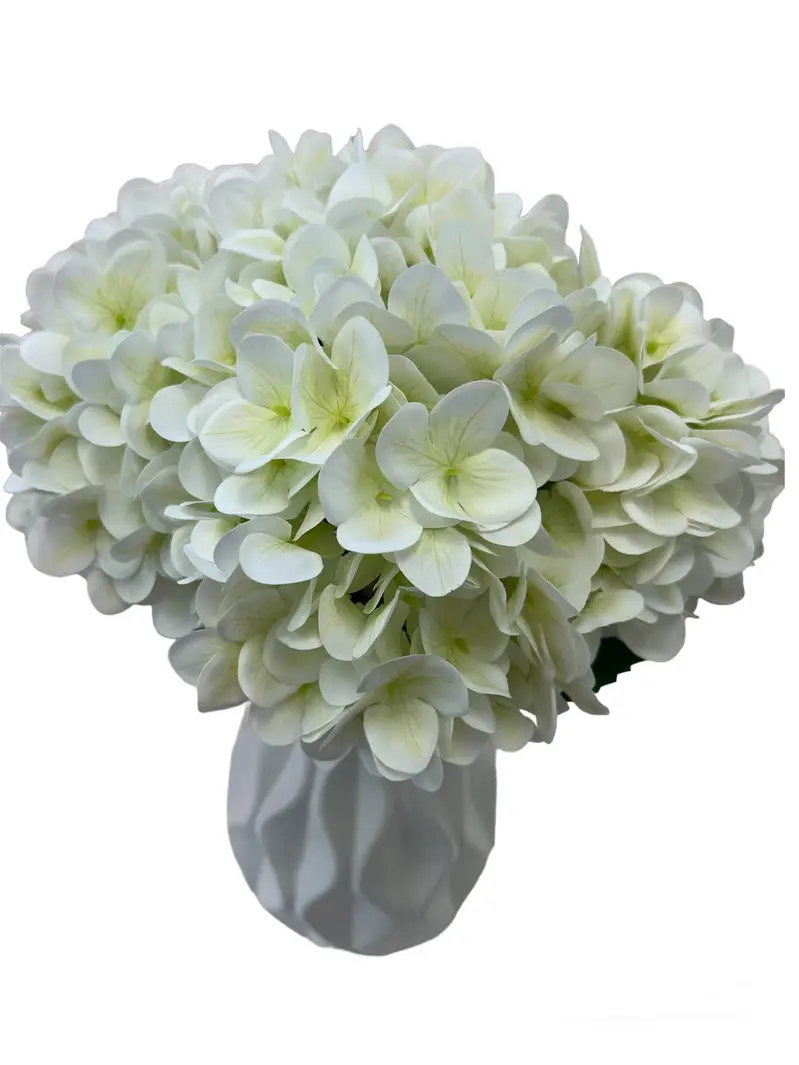 Minimalist White Mini Vase – Small Ceramic Tabletop Decor Piece